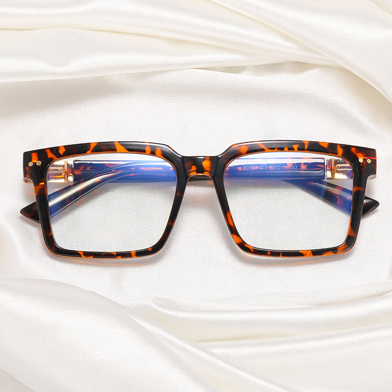 Katia Square Black Glasses